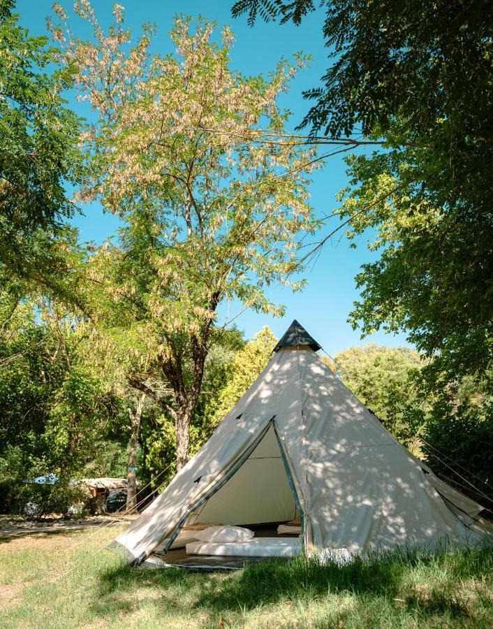 Aloha Plage Camping 4Etoiles Sampzon Ngoại thất bức ảnh