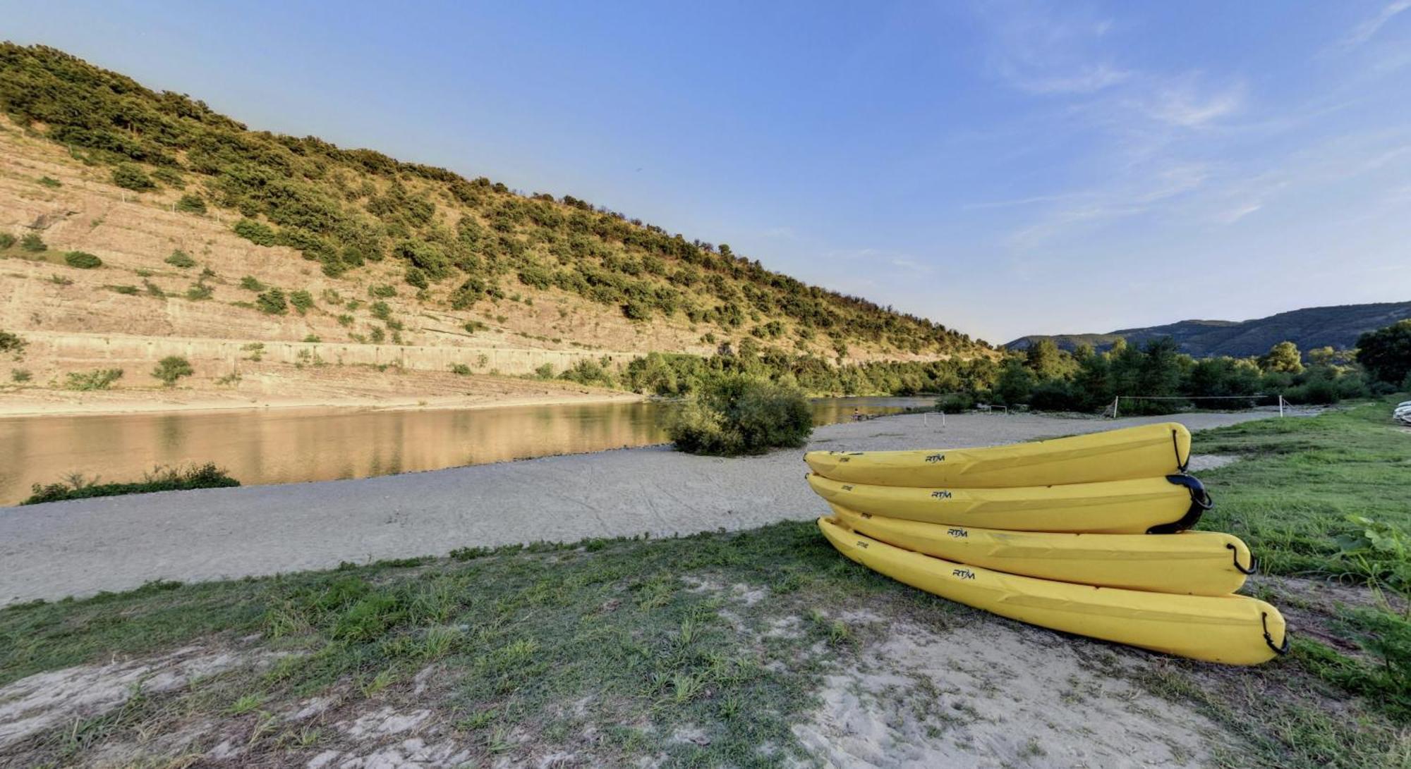 Aloha Plage Camping 4Etoiles Sampzon Ngoại thất bức ảnh
