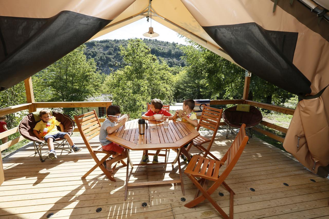 Aloha Plage Camping 4Etoiles Sampzon Ngoại thất bức ảnh