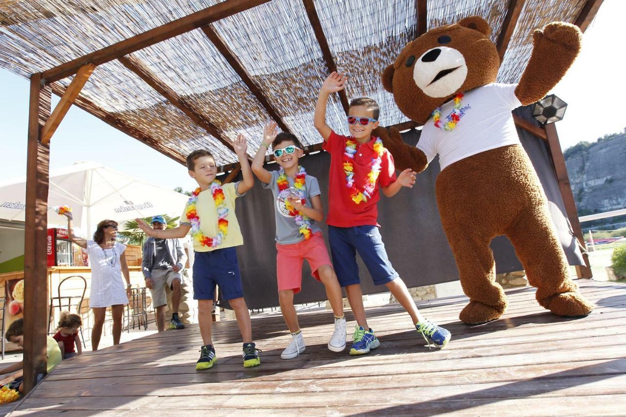 Aloha Plage Camping 4Etoiles Sampzon Ngoại thất bức ảnh